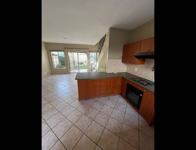 2 BEDROOM PROPERTY TO RENT IN PRETORIUSPARK